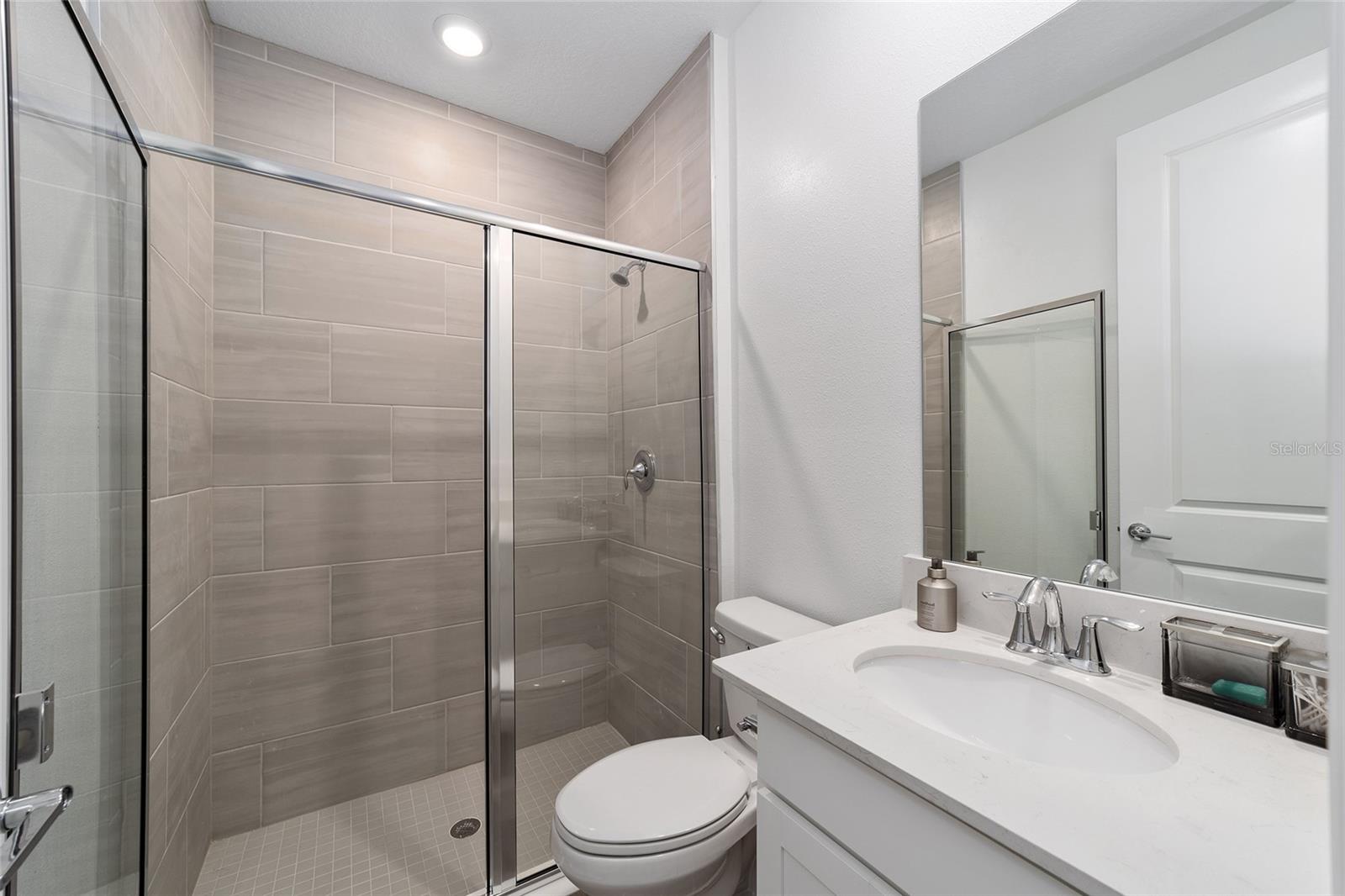 BELLECHASE OAK HAMMOCK - Residential