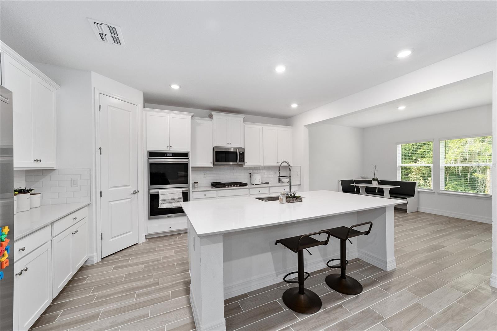 BELLECHASE OAK HAMMOCK - Residential