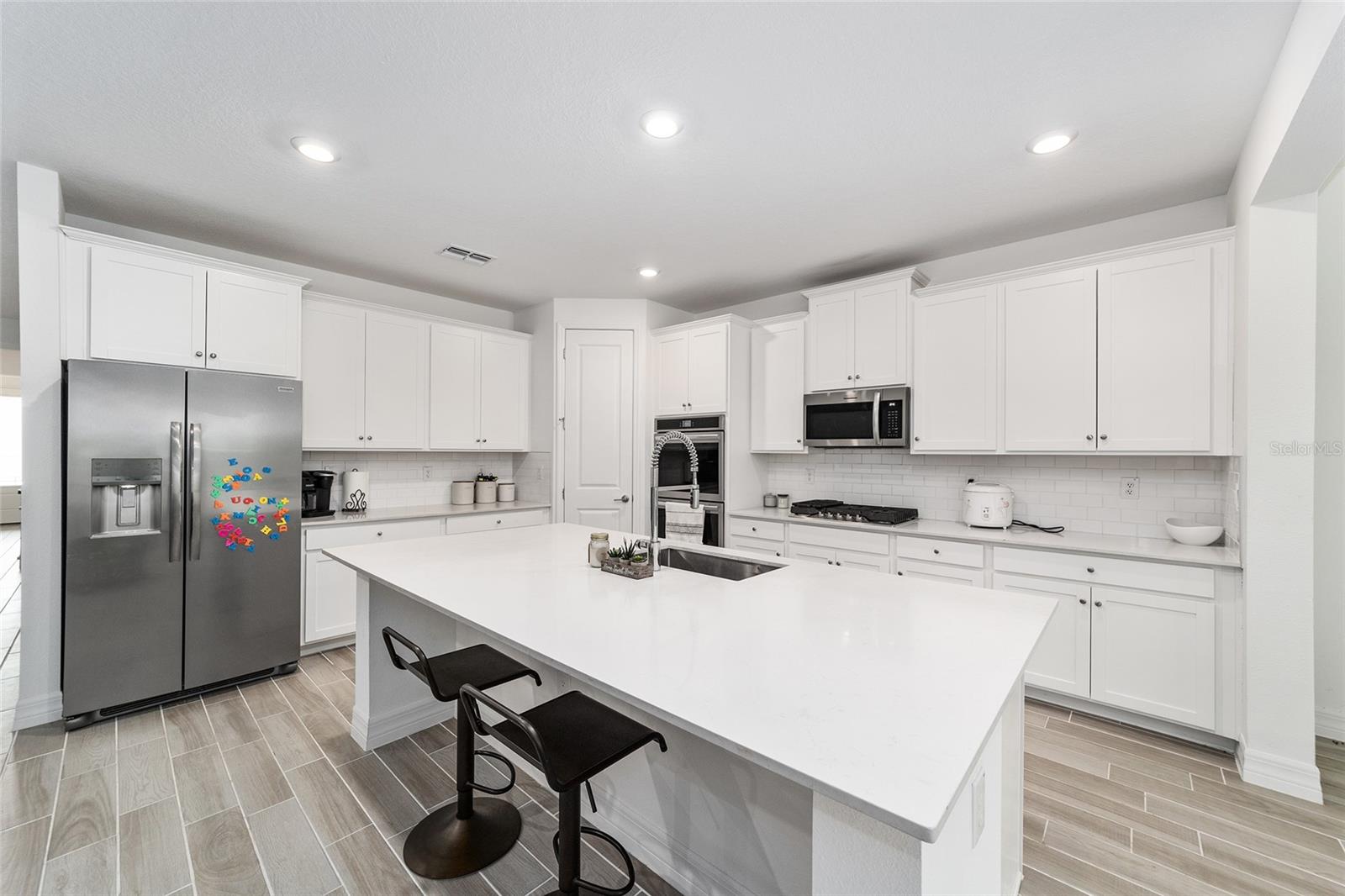 BELLECHASE OAK HAMMOCK - Residential