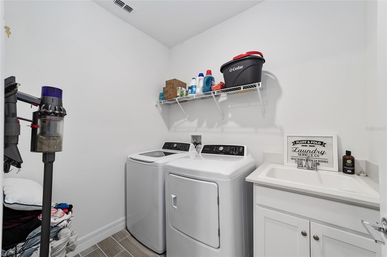 BELLECHASE OAK HAMMOCK - Residential