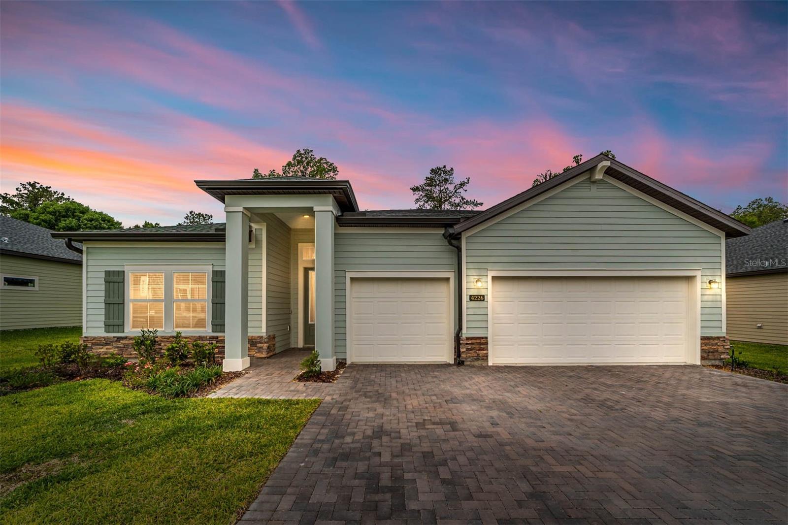 BELLECHASE OAK HAMMOCK - Residential