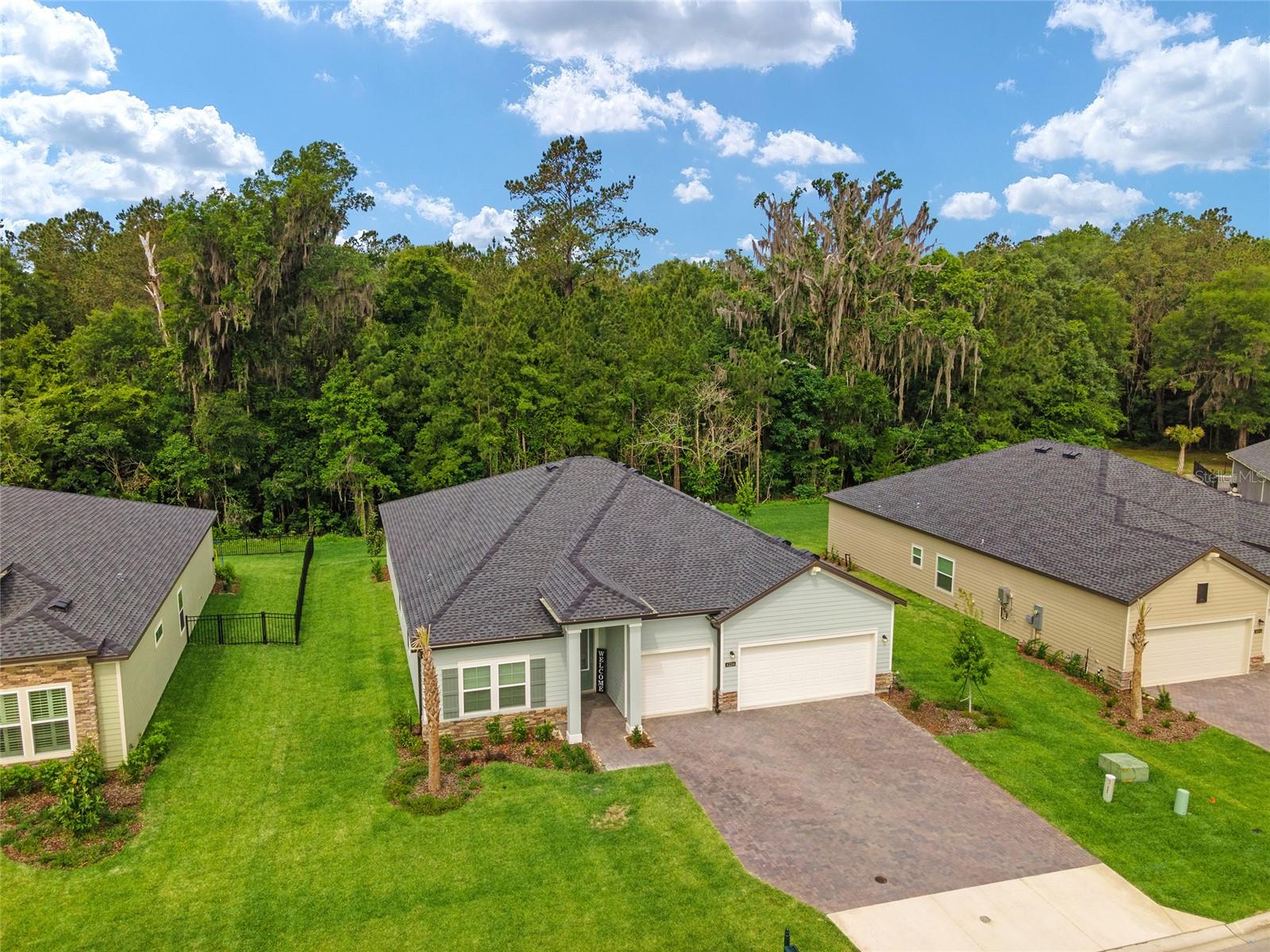 BELLECHASE OAK HAMMOCK - Residential