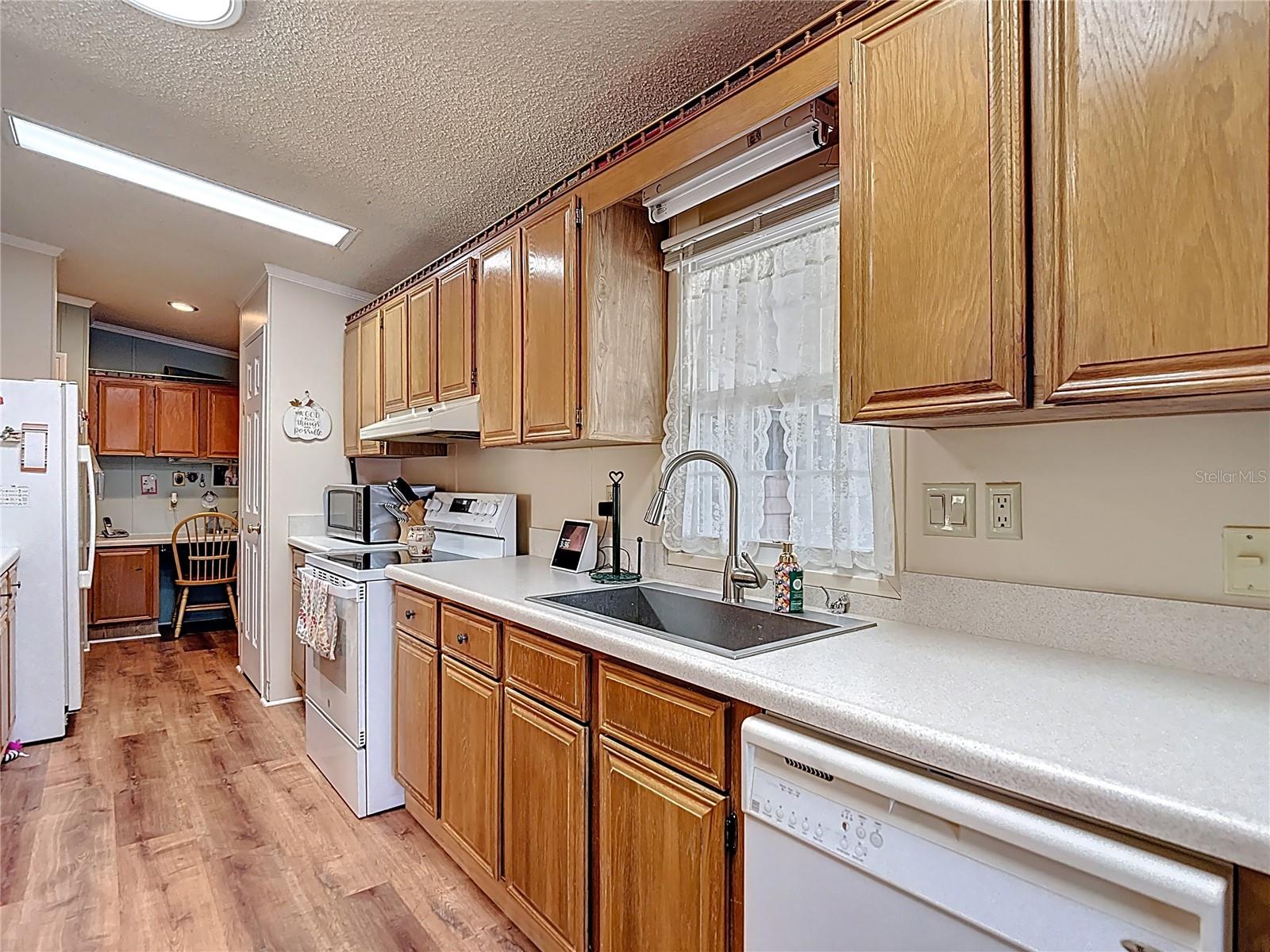 BROOKRIDGE COMM - Residential