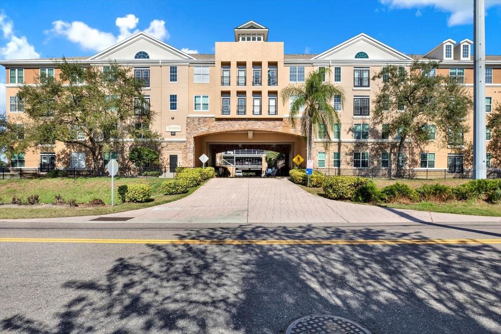 Photo of 4221 W Spruce Street #1307, Tampa, FL 33607 (MLS # TB8455969)