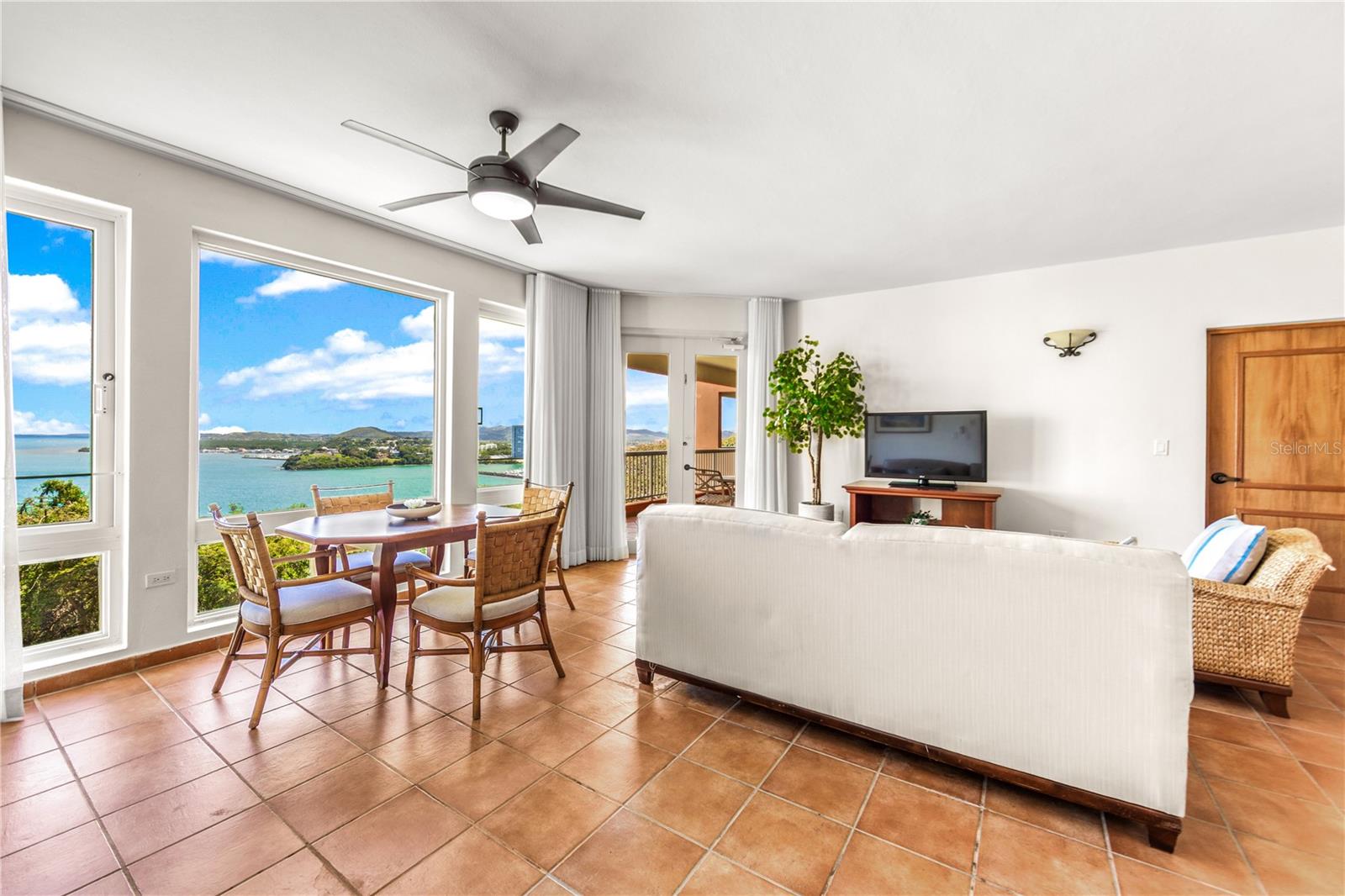LAS CASITAS VILLAGE - Residential