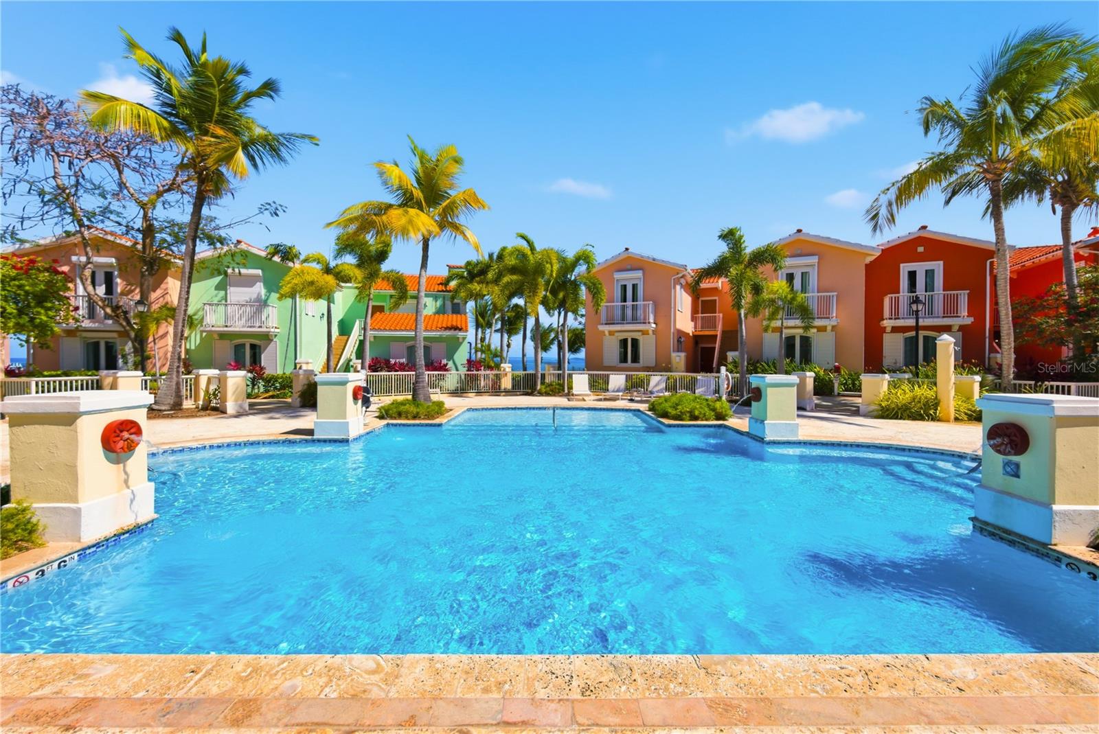 LAS CASITAS VILLAGE - Residential