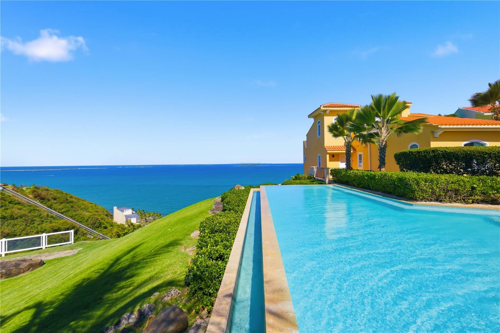 LAS CASITAS VILLAGE - Residential