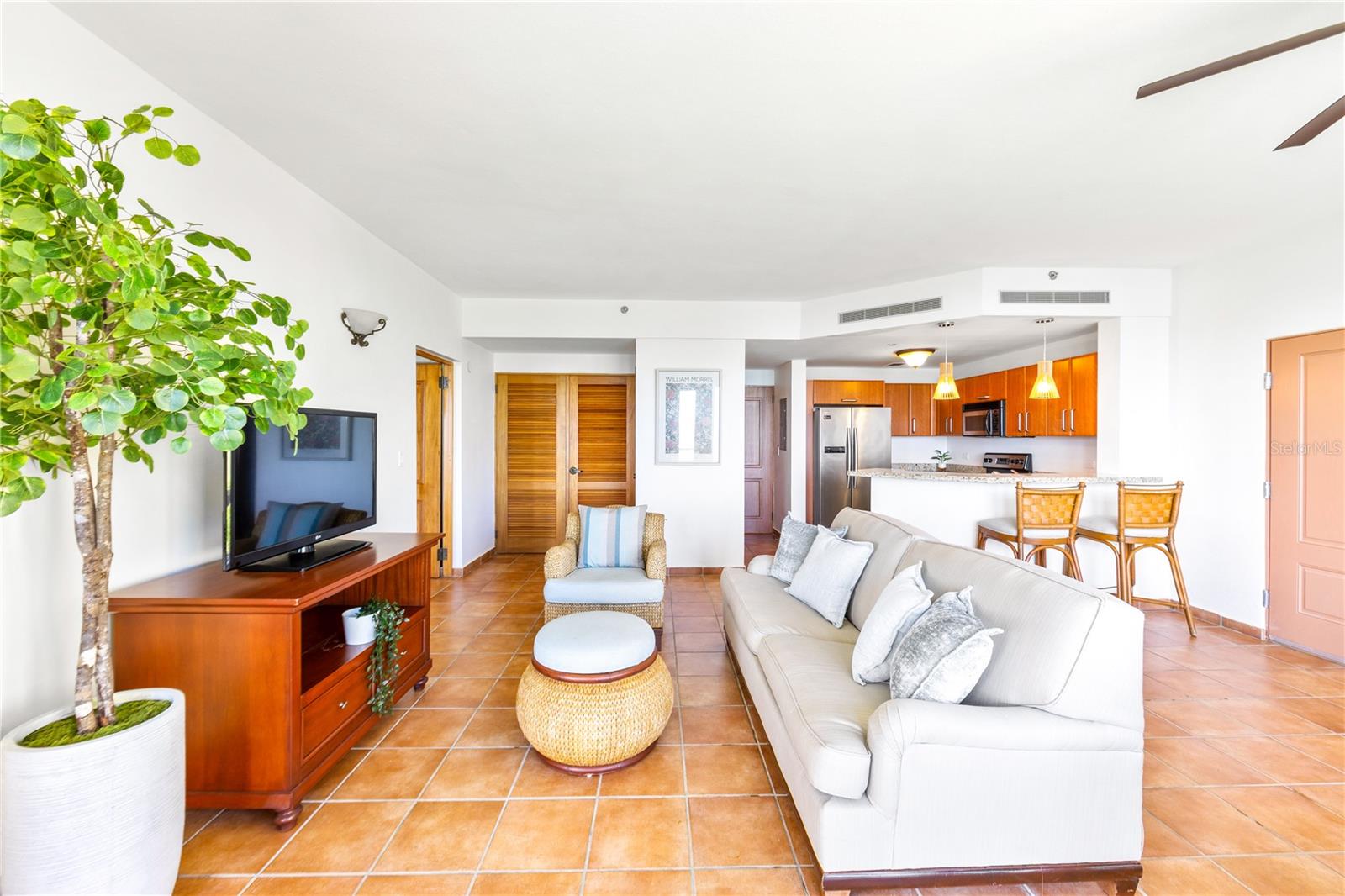 LAS CASITAS VILLAGE - Residential