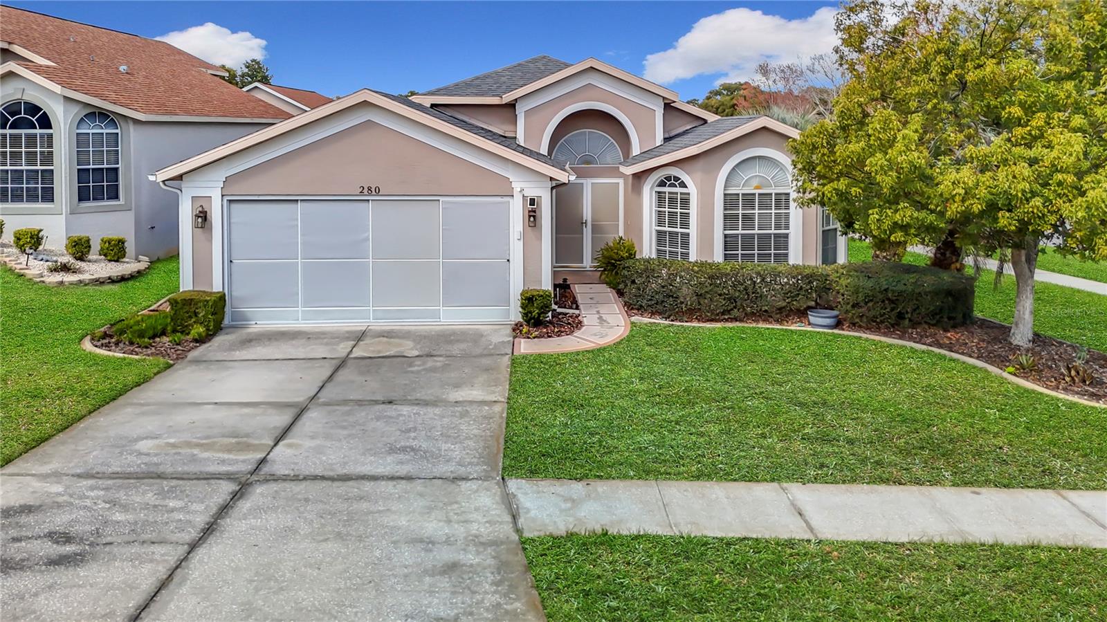 WELLINGTON AT SEVEN HILLS PH 4 - Residential