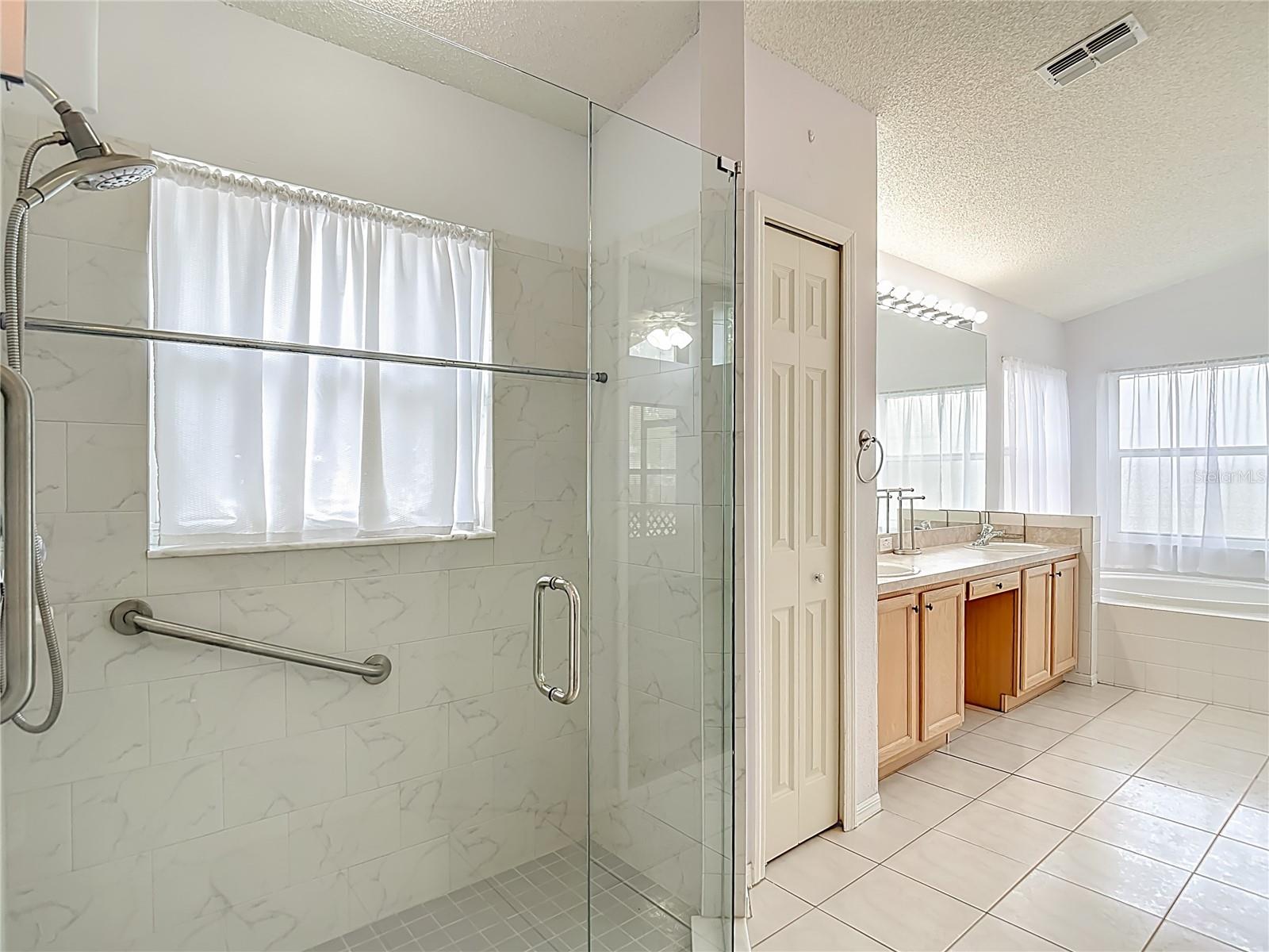 WELLINGTON AT SEVEN HILLS PH 4 - Residential