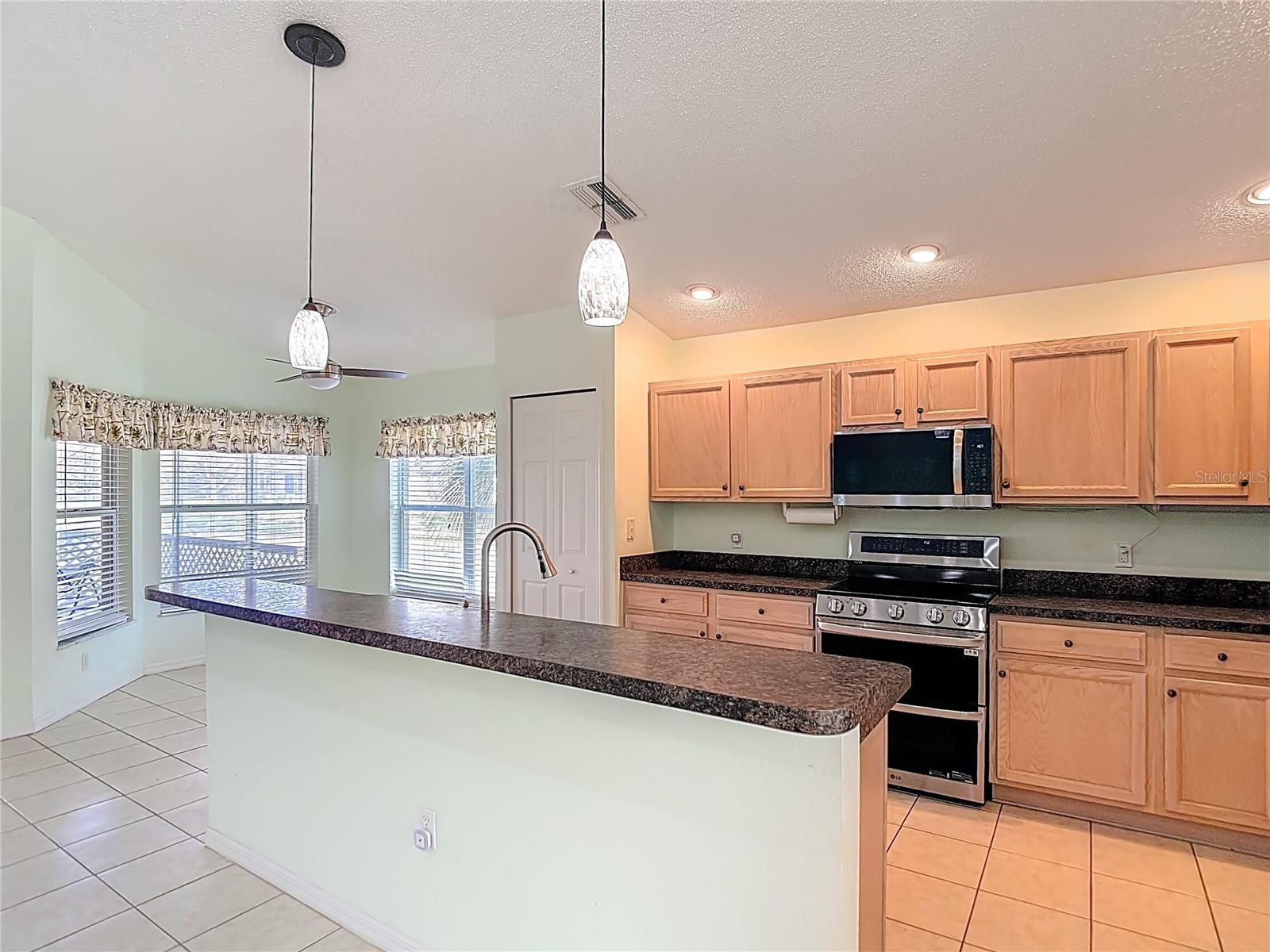 WELLINGTON AT SEVEN HILLS PH 4 - Residential