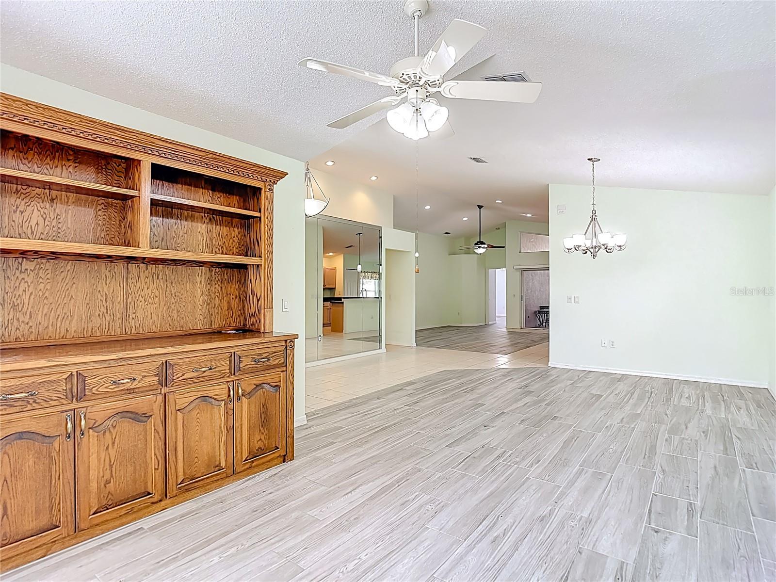 WELLINGTON AT SEVEN HILLS PH 4 - Residential