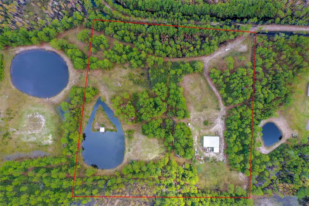 Photo of 245 Carter Trail, Ormond Beach, FL 32174 (MLS # V4945766)