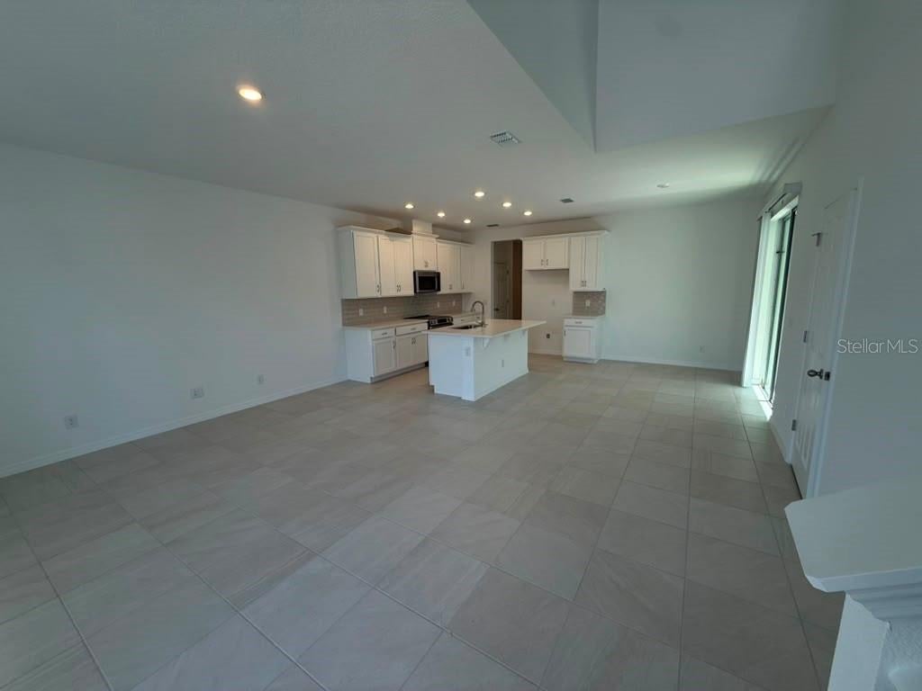 408 OAK FLAT ALLEY
