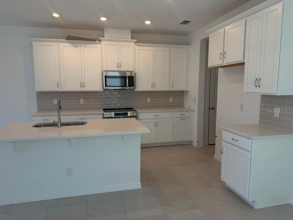 408 OAK FLAT ALLEY
