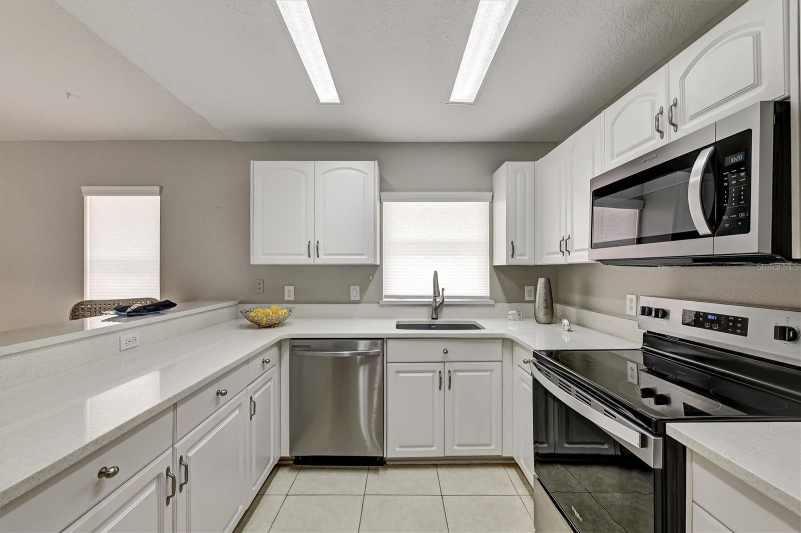 NORTH LAKE OF TARPON SPGS - PH 1 - Residential