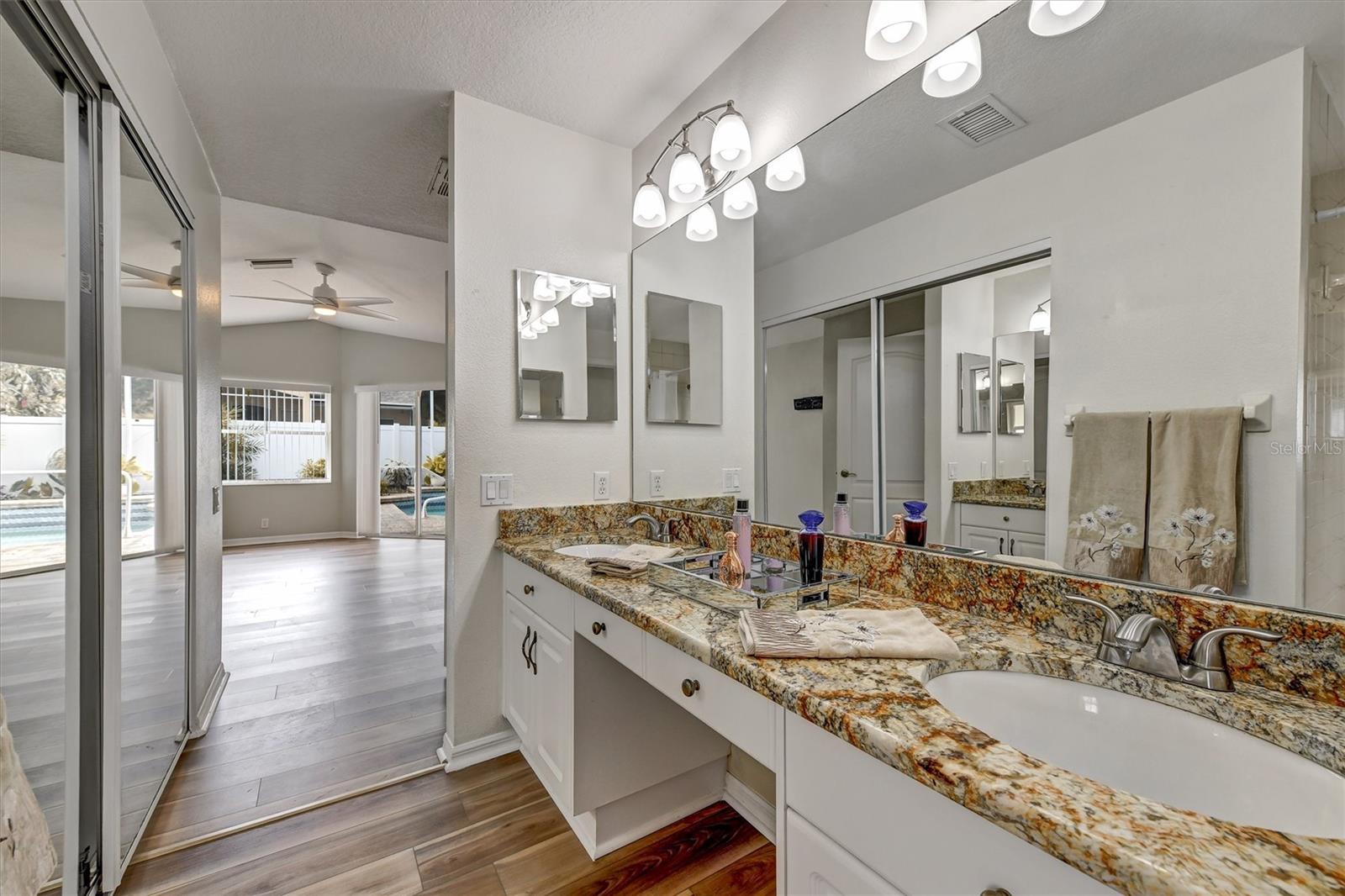 NORTH LAKE OF TARPON SPGS - PH 1 - Residential