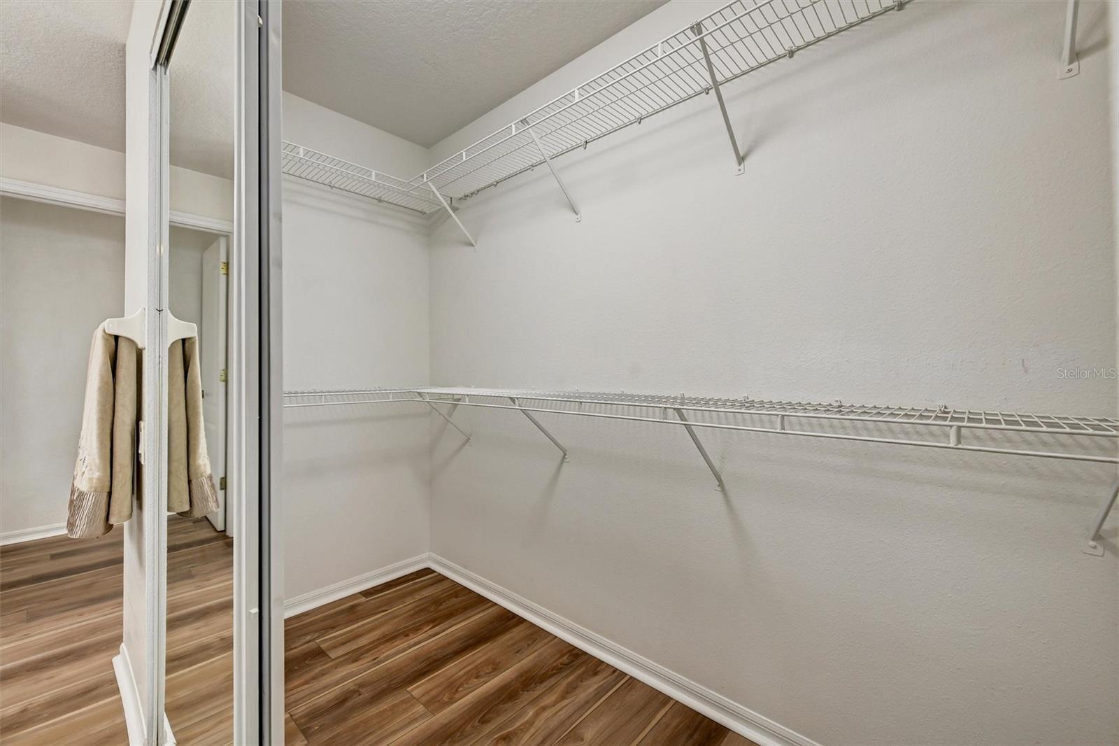 NORTH LAKE OF TARPON SPGS - PH 1 - Residential