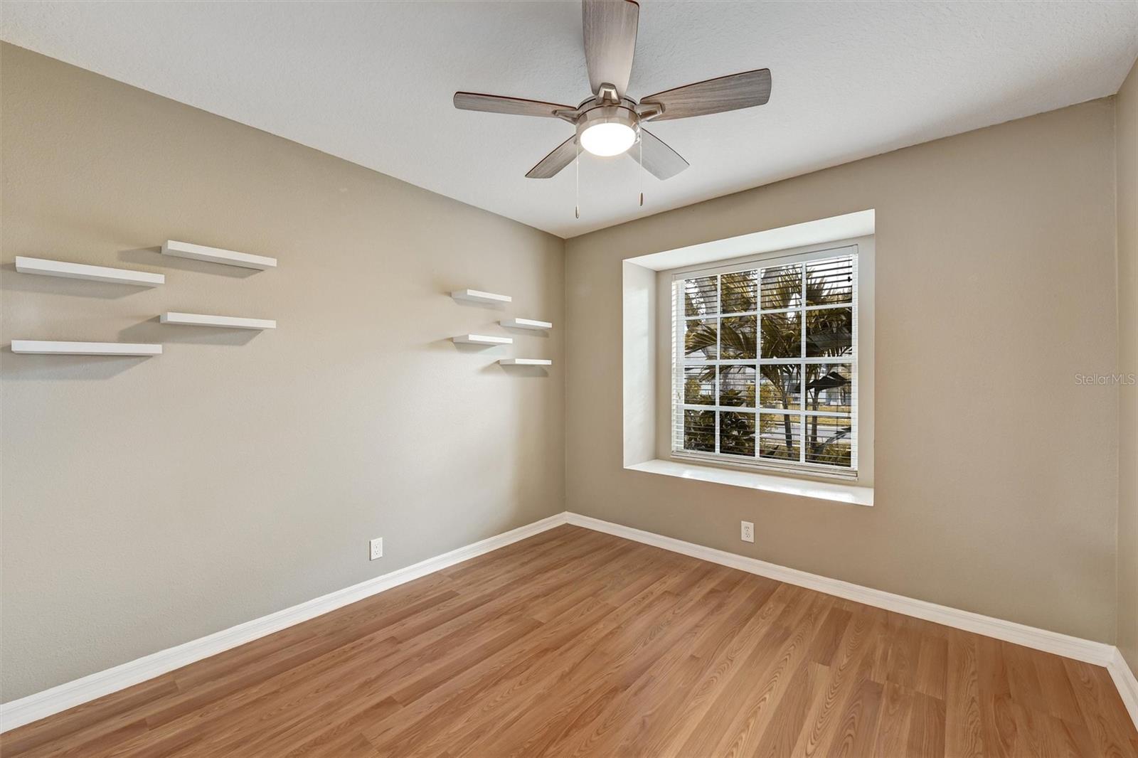 NORTH LAKE OF TARPON SPGS - PH 1 - Residential