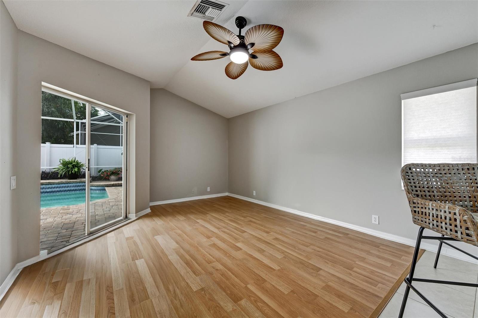 NORTH LAKE OF TARPON SPGS - PH 1 - Residential