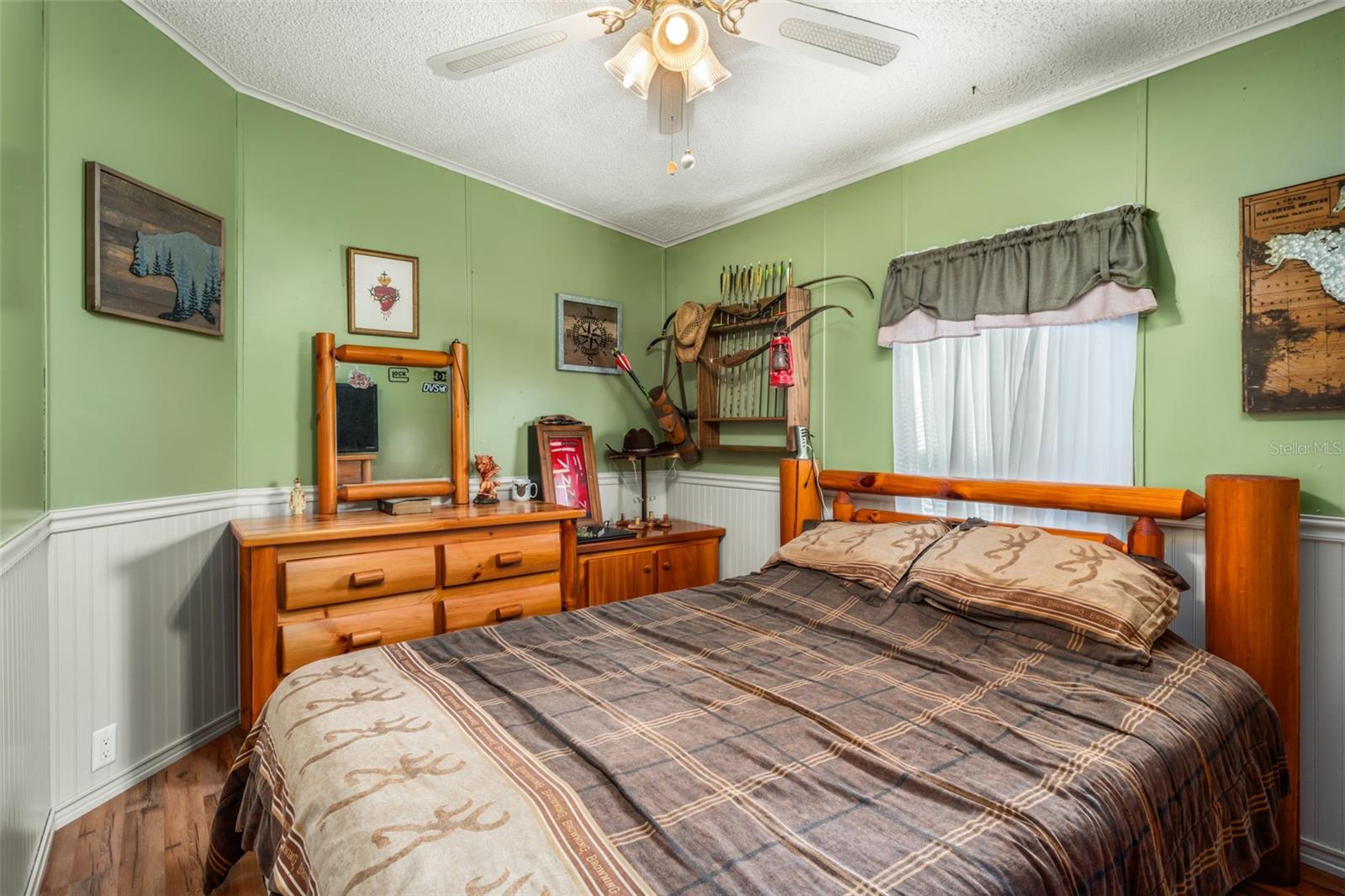 VALENCIA ACRES SUB - Residential