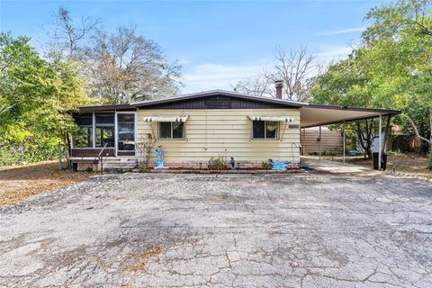 Photo of 13726 Litewood Drive, Hudson, FL 34669 (MLS # TB8466397)