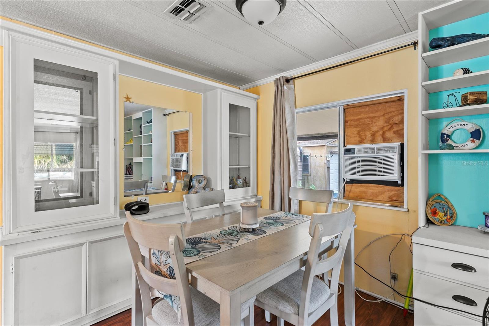 PARKWOOD ACRES - Residential