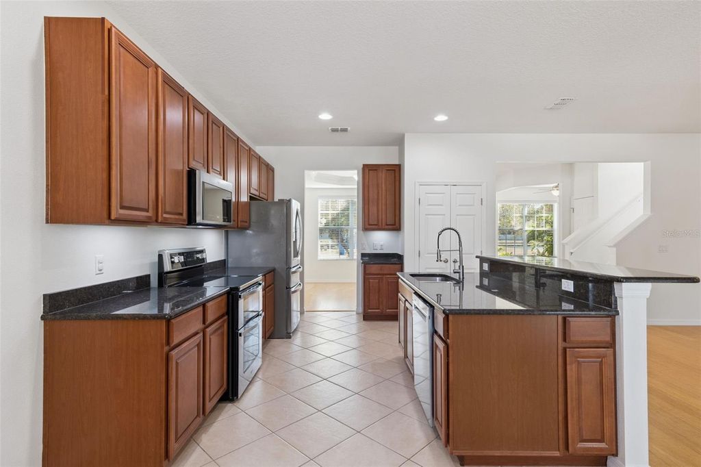 Photo of 339 Old Alemany Place, Oviedo, FL 32765 (MLS # O6380255)