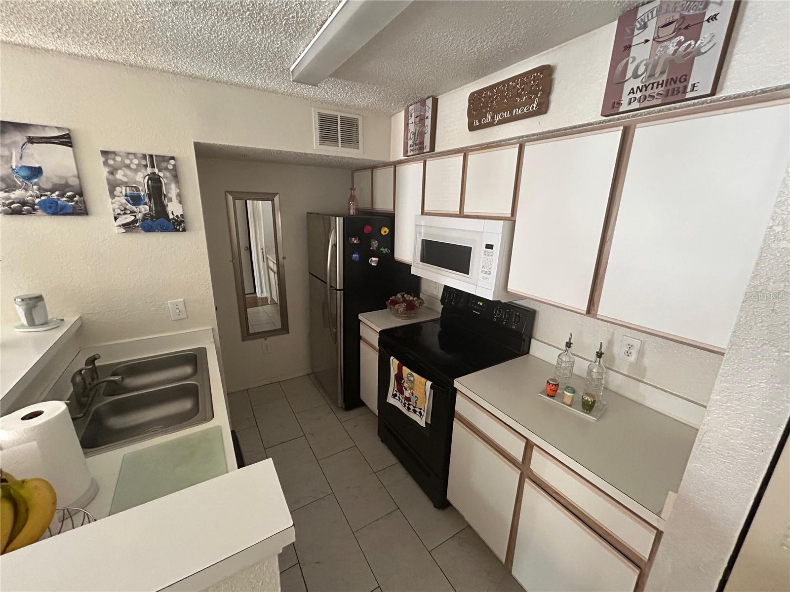VILLAS DEL SOL AT KISSIMMEE CONDO - Residential Lease