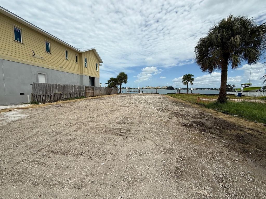 Photo of 14217 E Parsley Drive, Madeira Beach, FL 33708 (MLS # TB8489397)