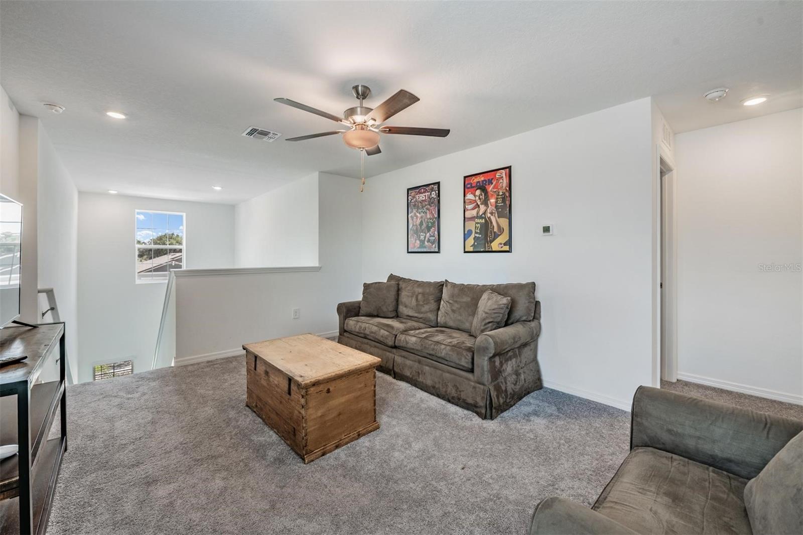 PARK EAST - Residential