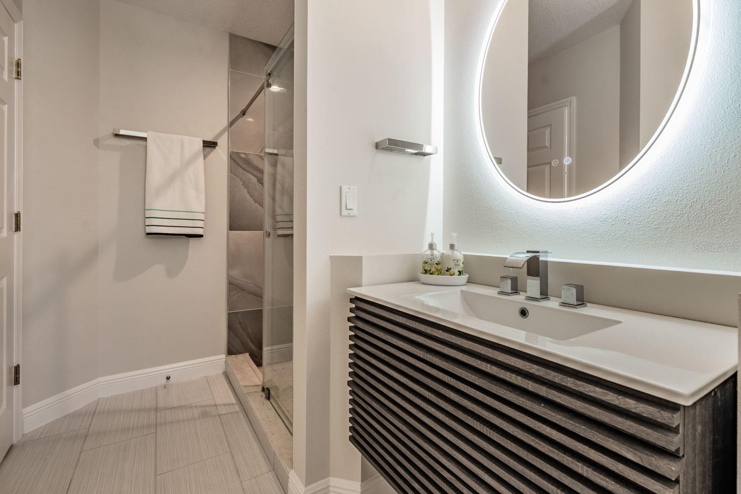 ROBINWOOD AT LANSBROOK - Residential
