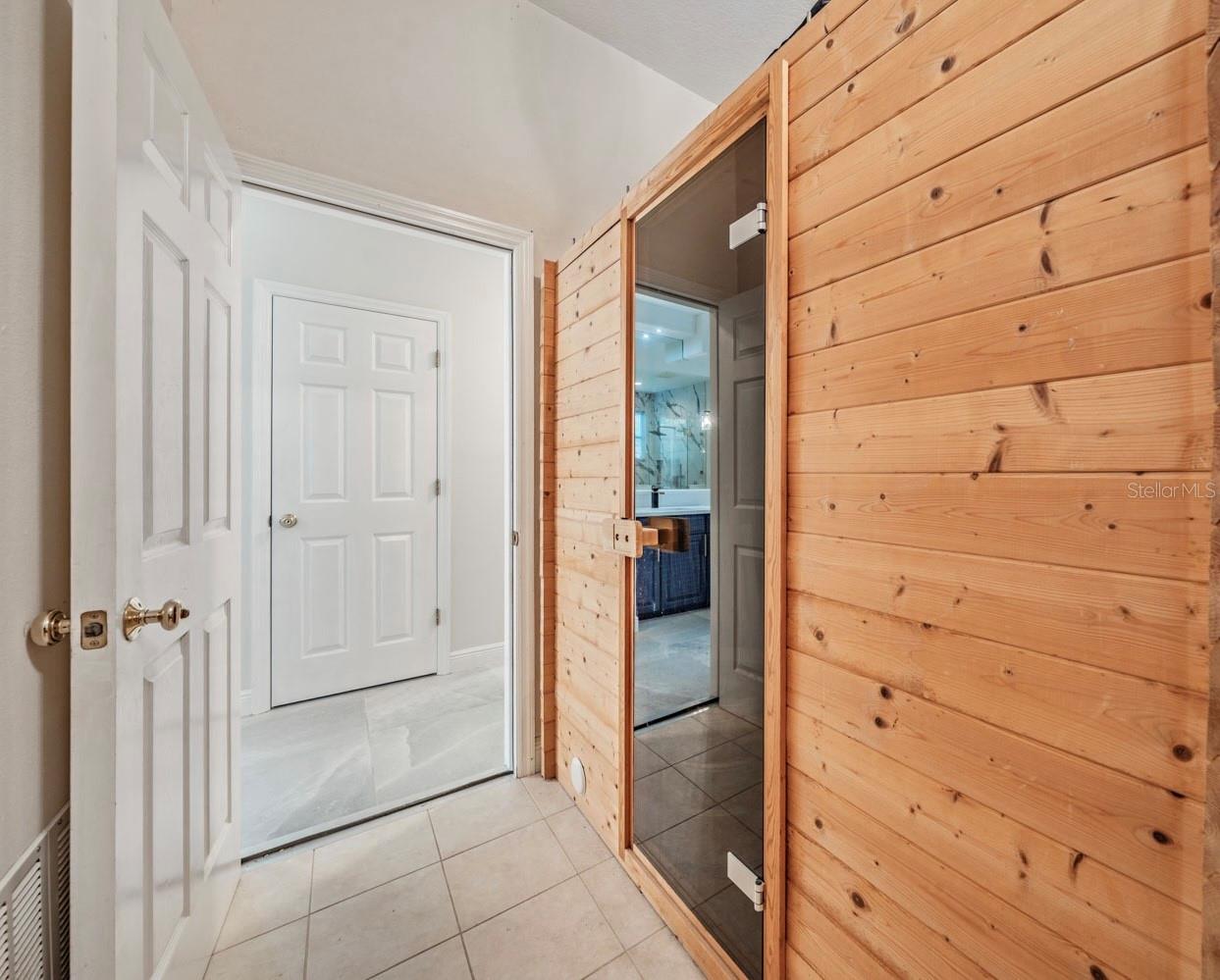 ROBINWOOD AT LANSBROOK - Residential