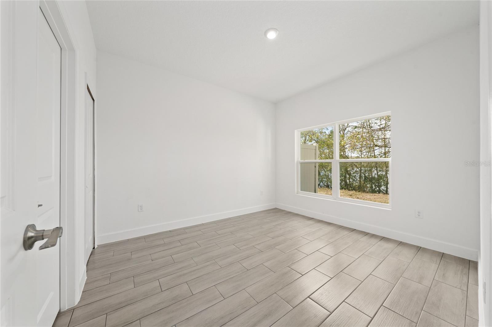 WATERFORD/BRIDGEWATER - Residential