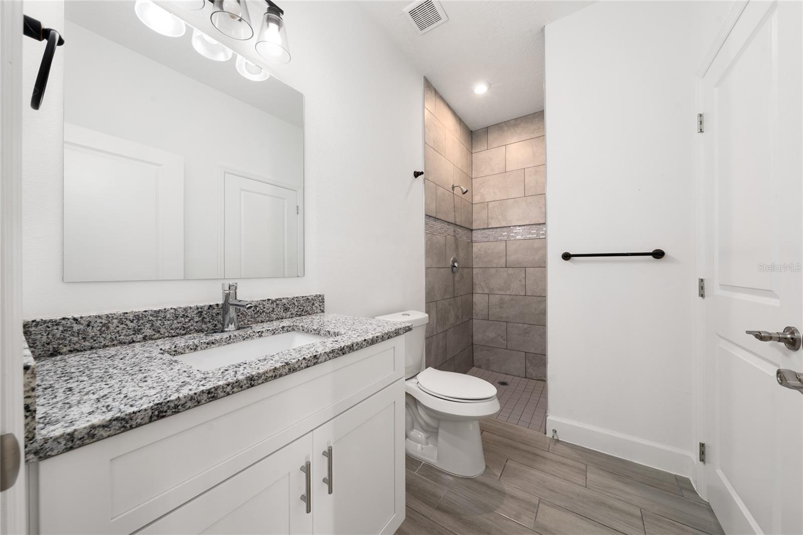 WATERFORD/BRIDGEWATER - Residential