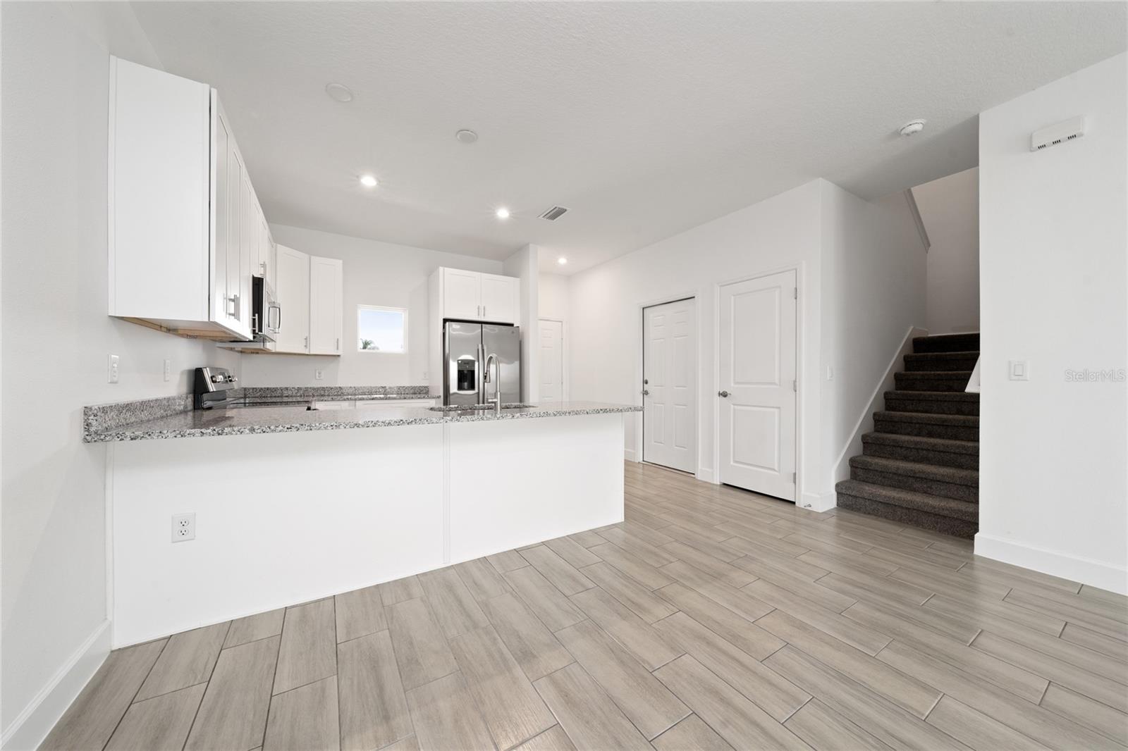 WATERFORD/BRIDGEWATER - Residential