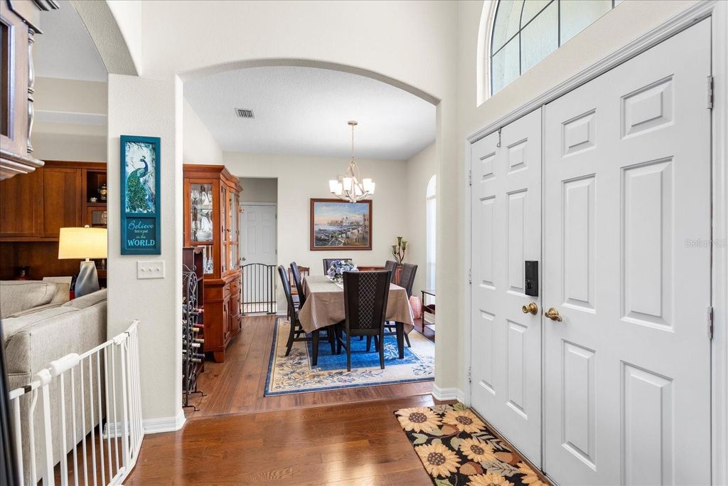 Photo of 13500 Biscayne Drive, Grand Island, FL 32735 (MLS # O6350314)