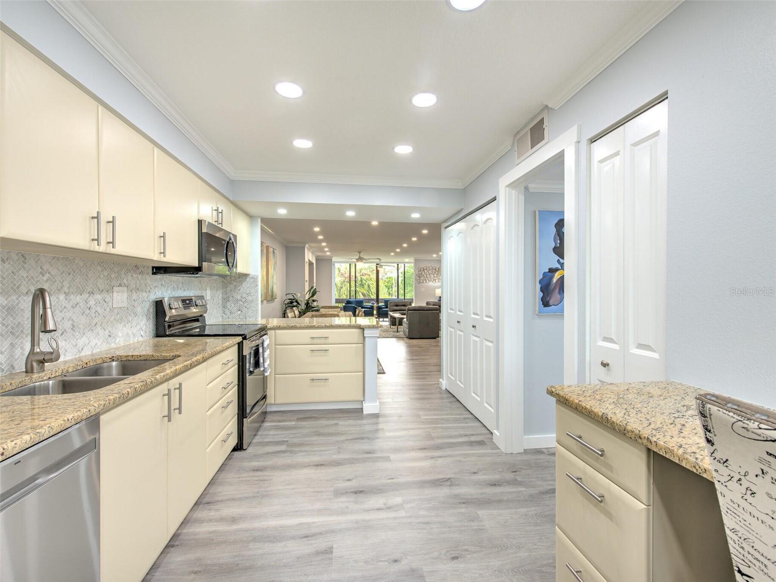 BAYPORT BCH & TEN PH C - Residential Lease