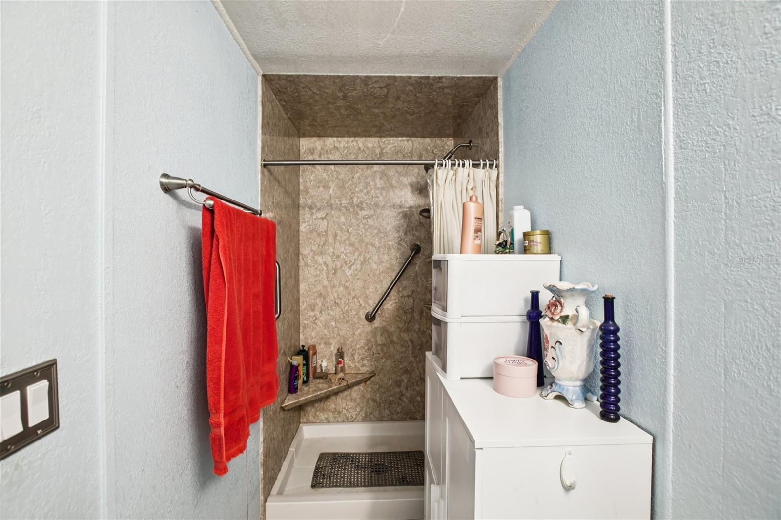 GOLDEN GATE MOBILE HOME PARK UNREC - Residential