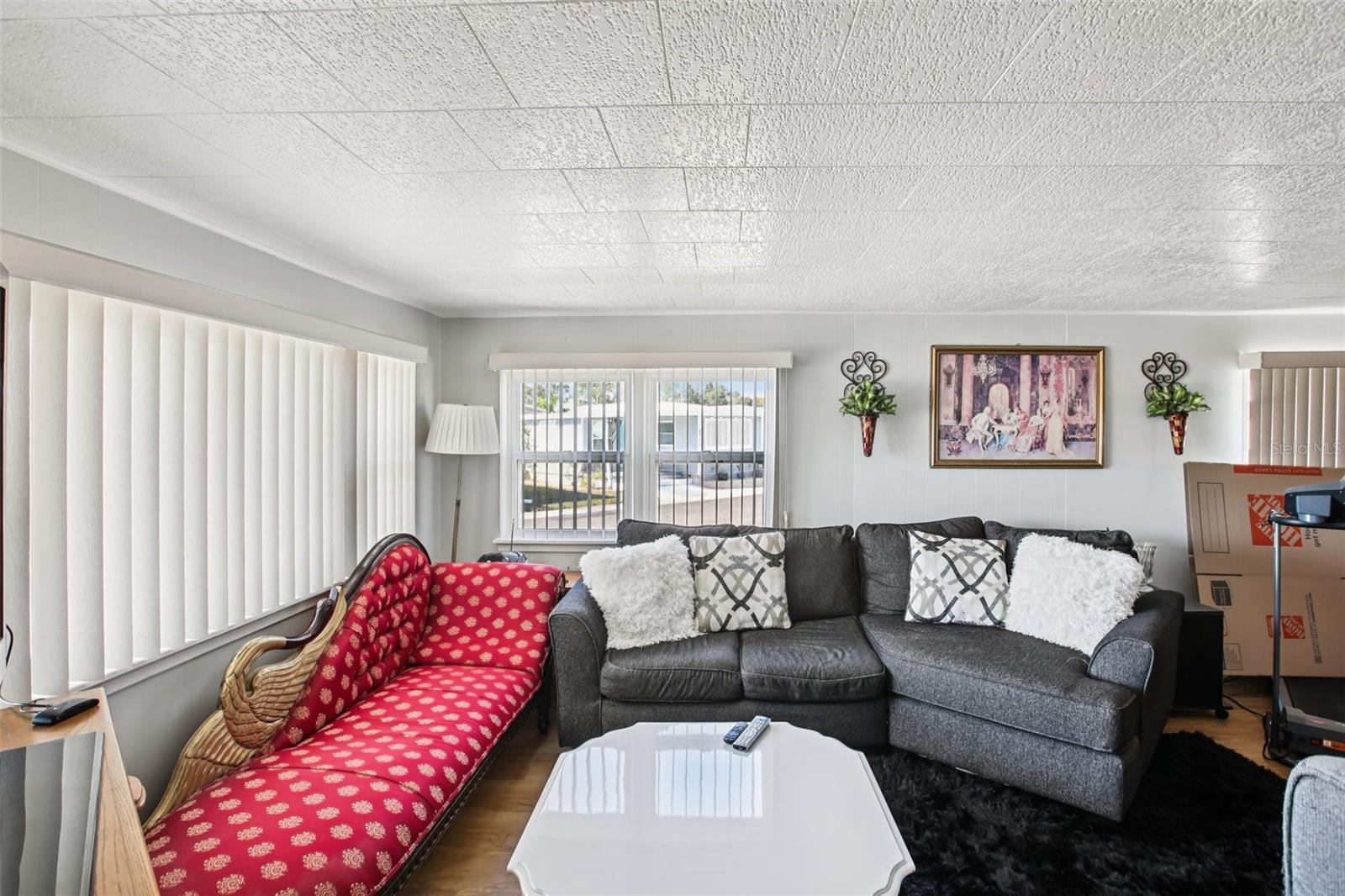 GOLDEN GATE MOBILE HOME PARK UNREC - Residential