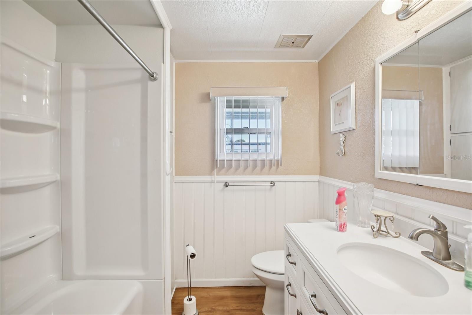 GOLDEN GATE MOBILE HOME PARK UNREC - Residential