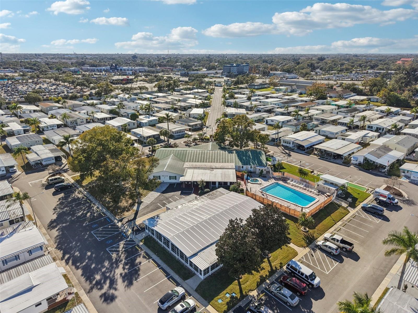 GOLDEN GATE MOBILE HOME PARK UNREC - Residential