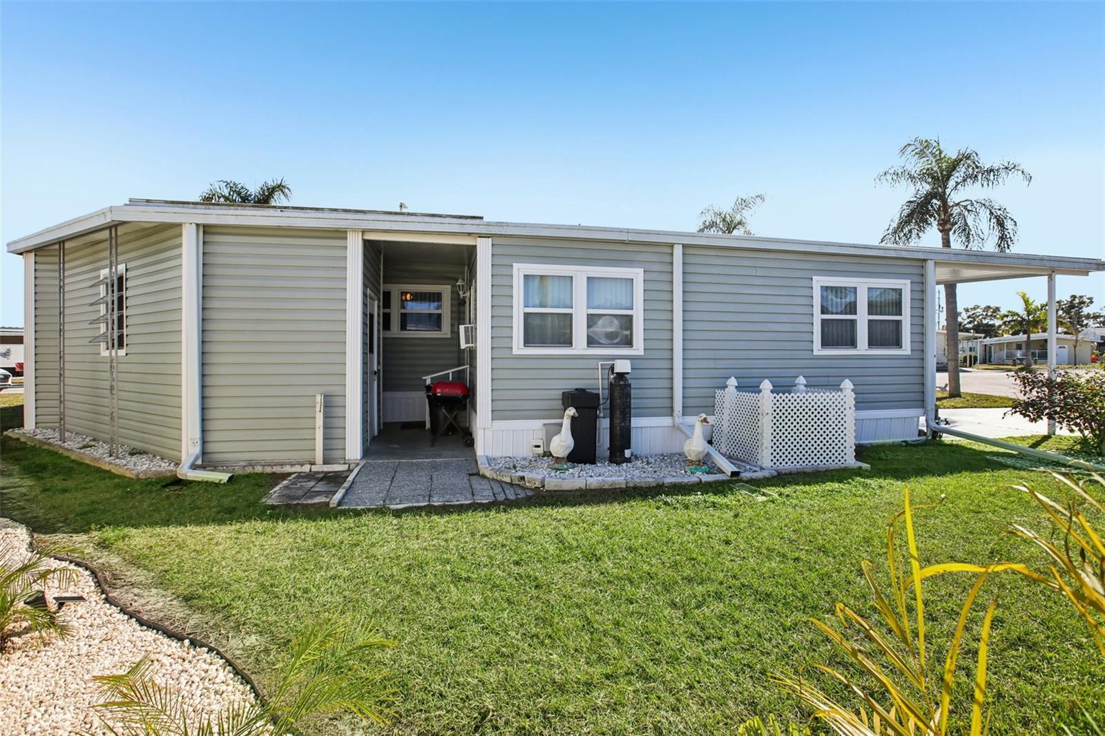 GOLDEN GATE MOBILE HOME PARK UNREC - Residential