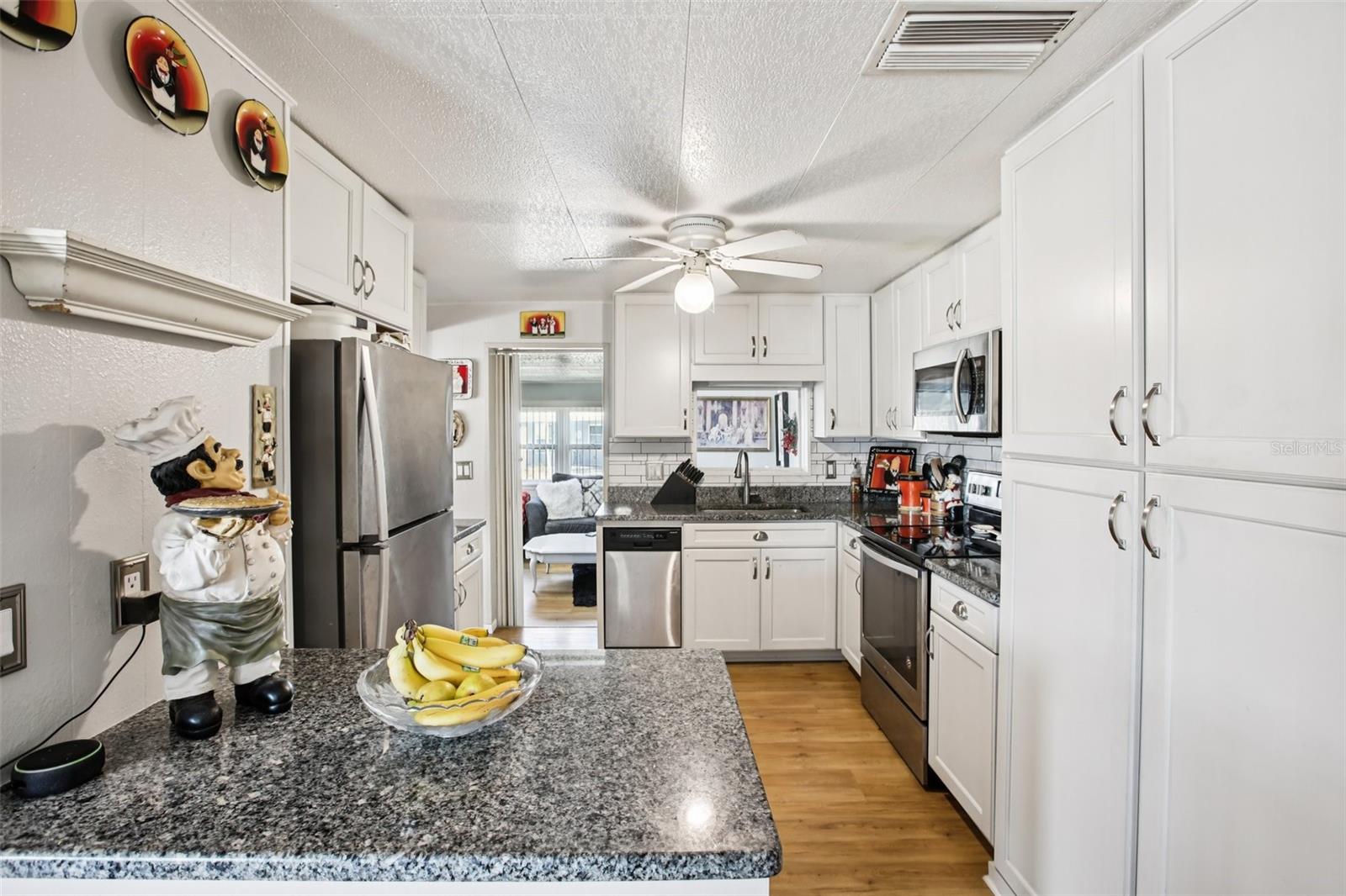 GOLDEN GATE MOBILE HOME PARK UNREC - Residential