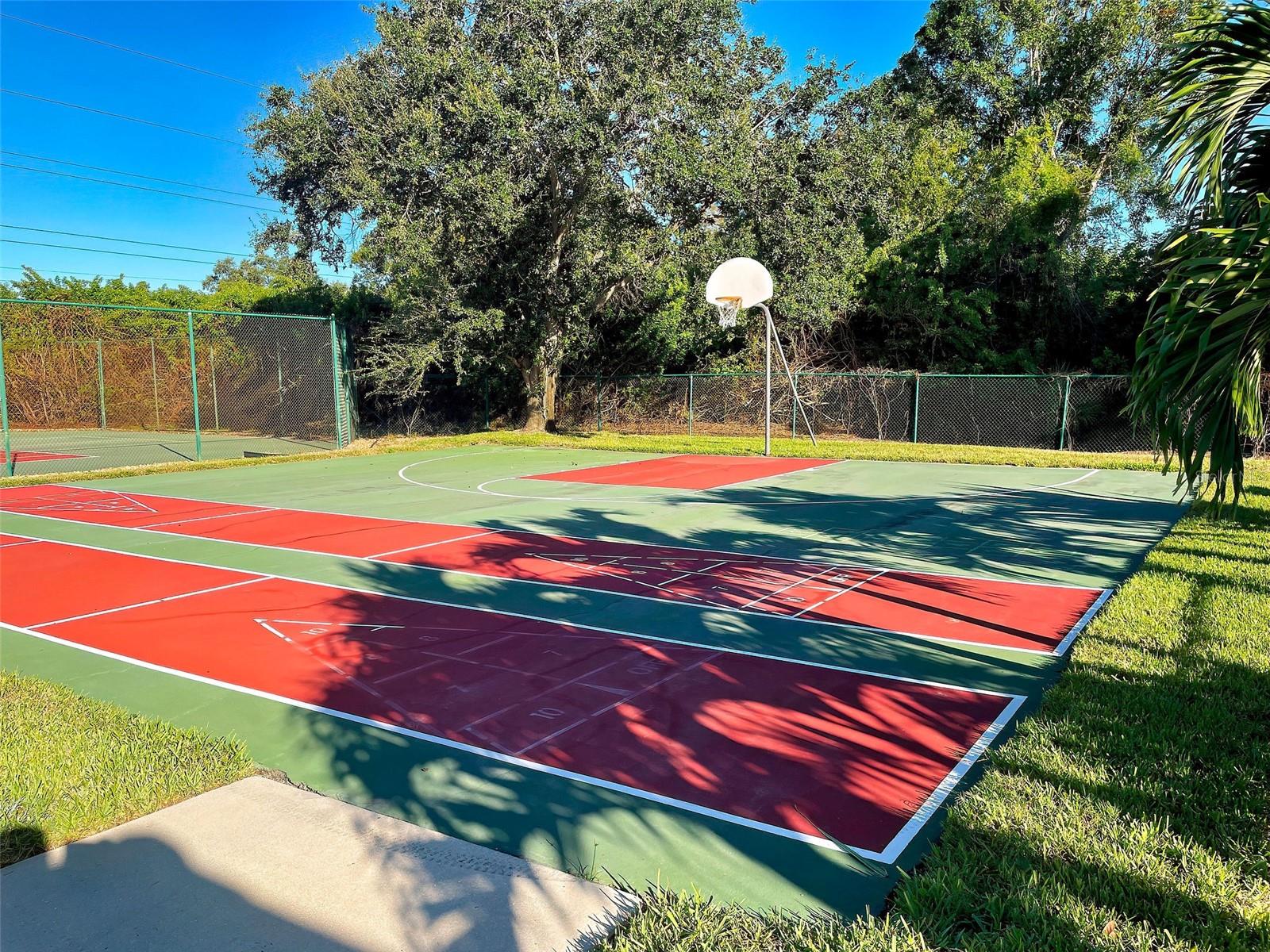 HIDDEN LAKES CLUB PH 2 - Residential