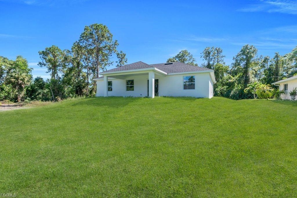 LEHIGH ACRES - Residential