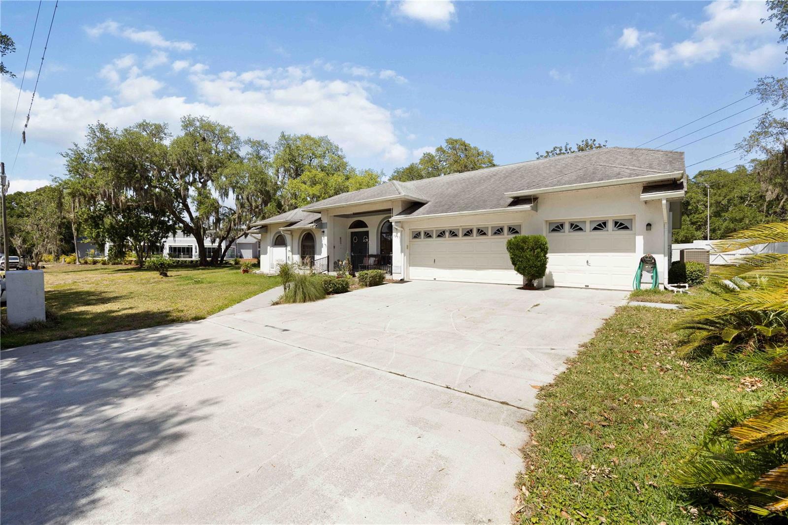 EASTERN SHORES ESTATES - Residential