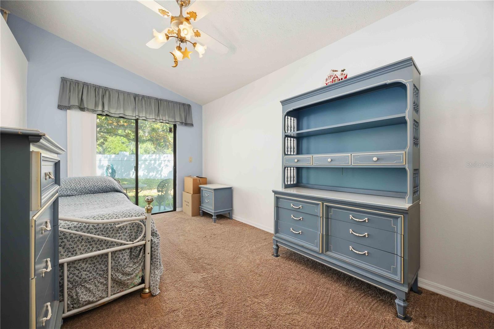 EASTERN SHORES ESTATES - Residential