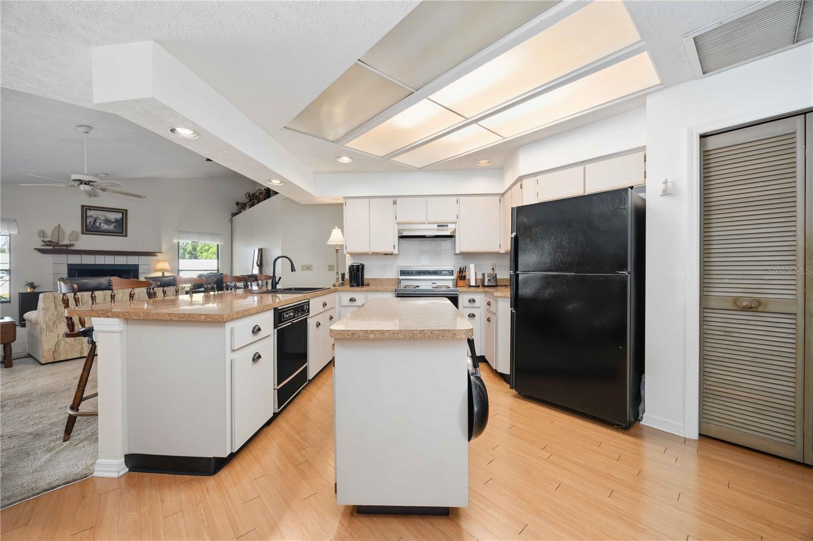 EASTERN SHORES ESTATES - Residential