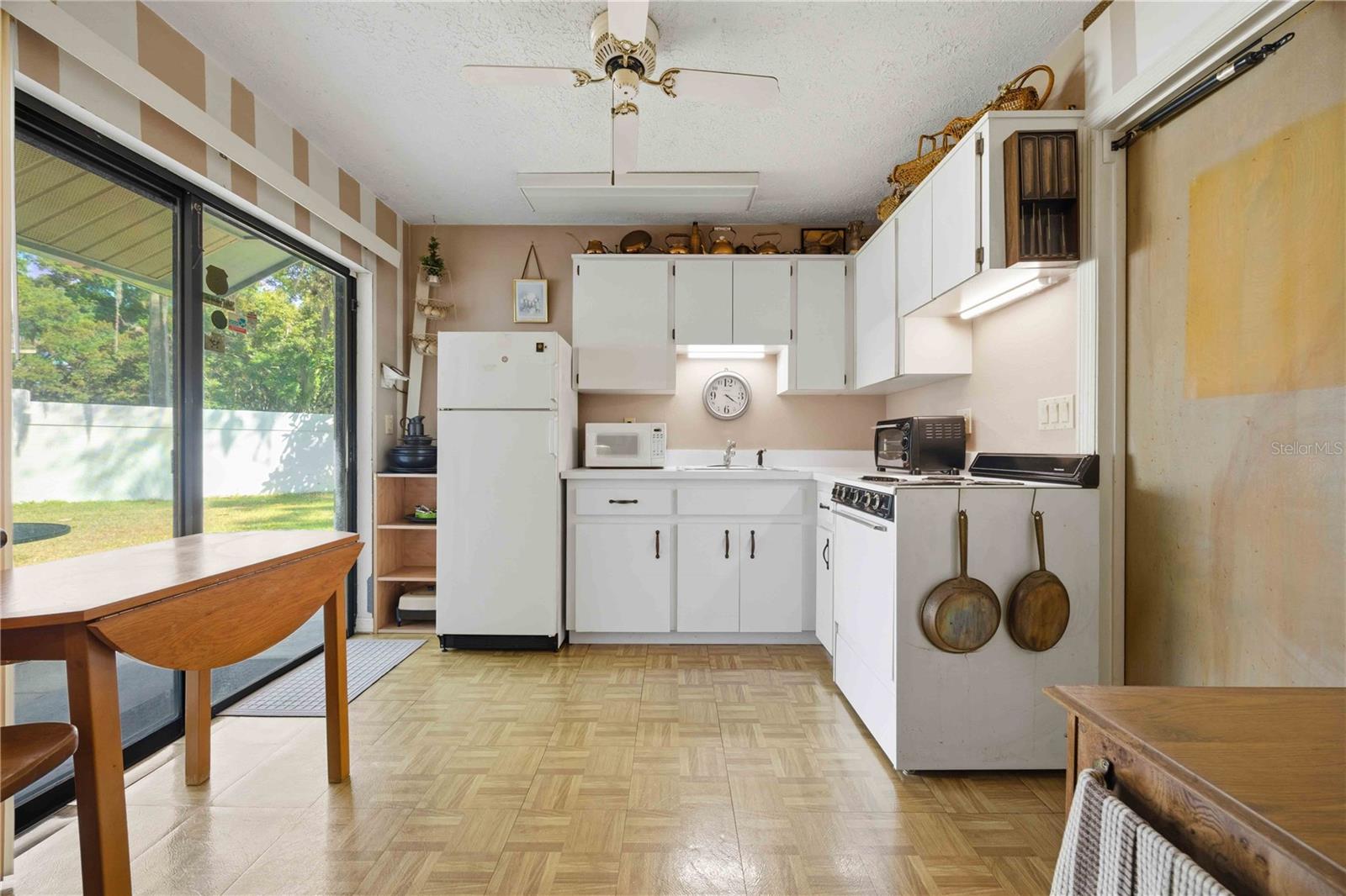 EASTERN SHORES ESTATES - Residential